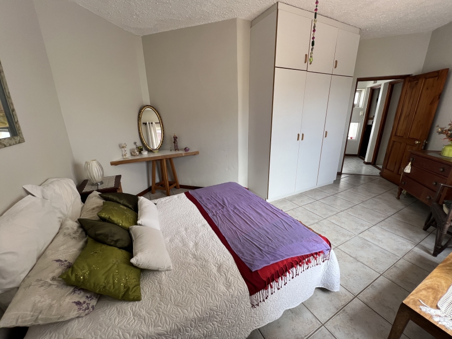 5 Bedroom Property for Sale in Wavecrest Eastern Cape